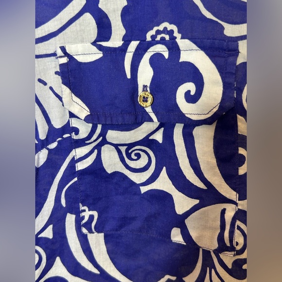 Lilly Pulitzer Captiva Cover Up Size Medium Shirttail Hem Resort Style. - Picture 5 of 8